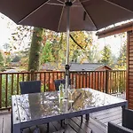 Treetops Holiday home